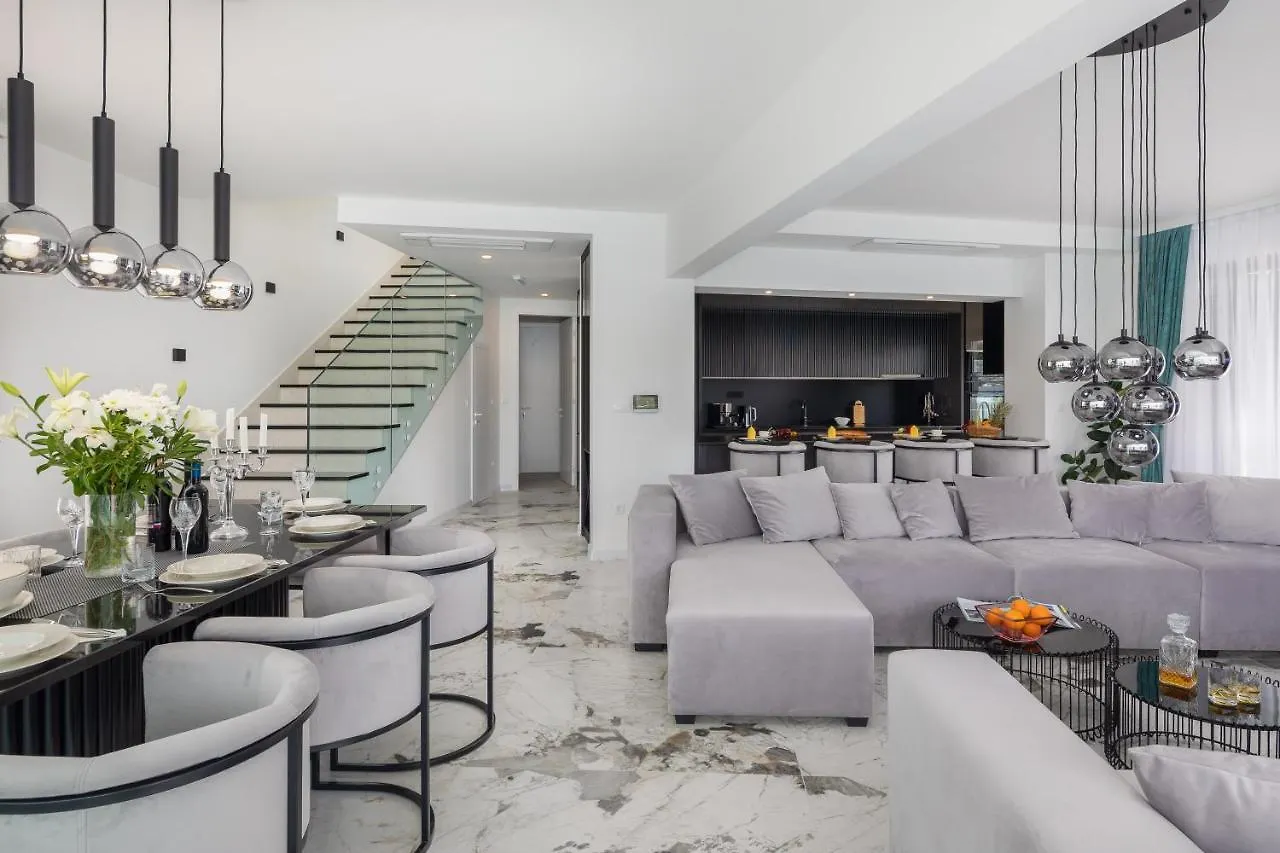 Beachfront Villa Milka With Pool Τρογκίρ Κροατία