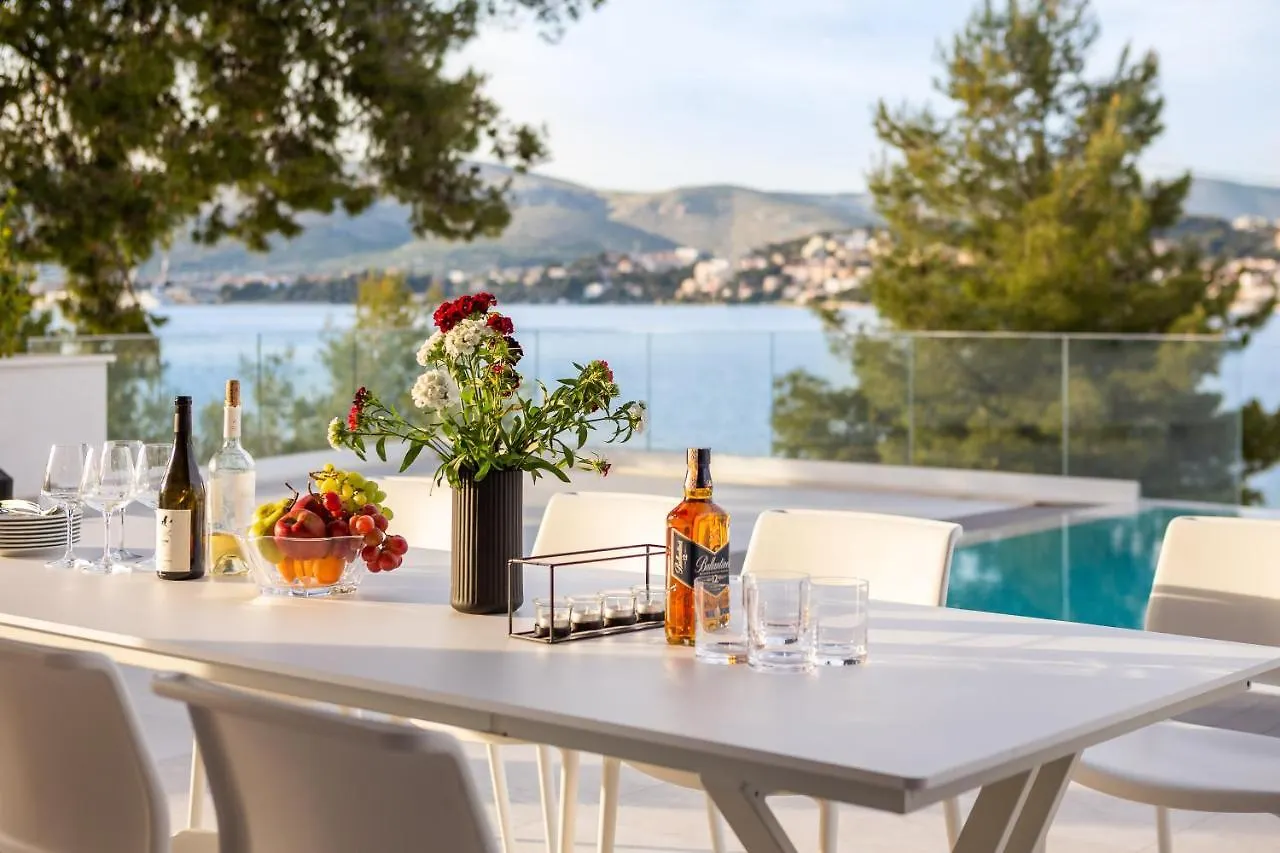 Beachfront Villa Milka With Pool Trogir 0*,